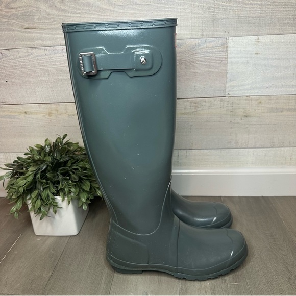 Hunter Original Tall Gloss Rain Boots Grey Women’s 8 (run large) - Picture 2 of 9